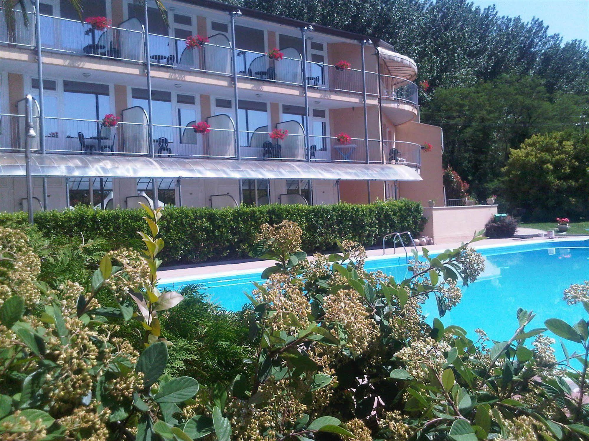 Hotel Ala Bianca Ameglia Zewnętrze zdjęcie